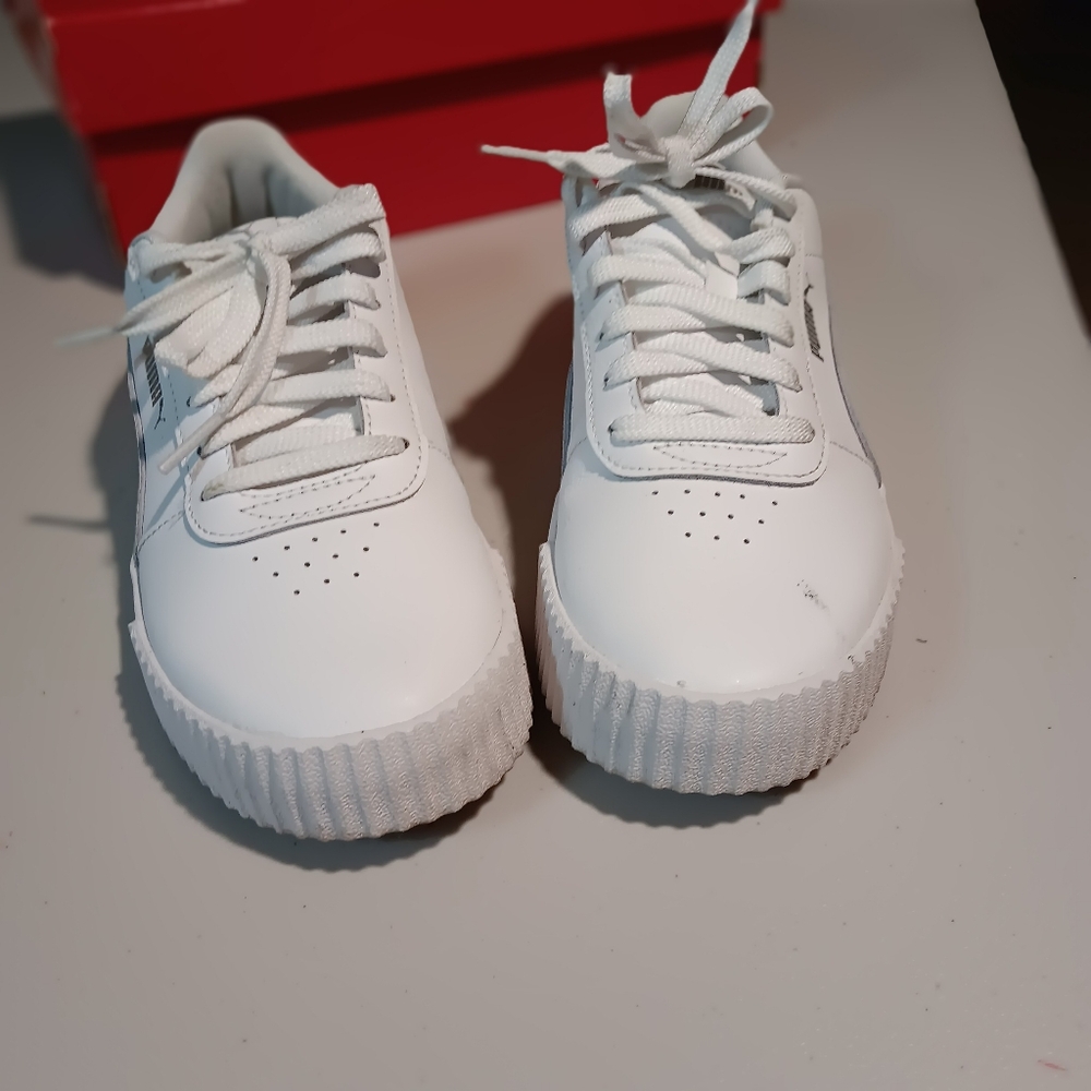 Sneaker